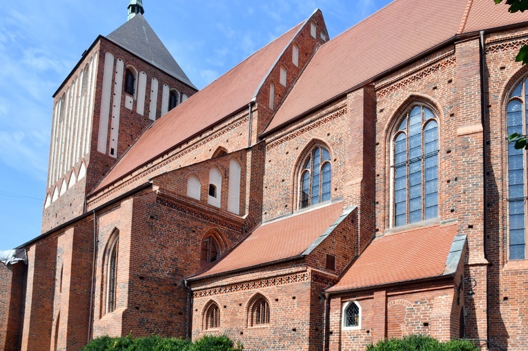 Kościół Mariacki w Sławnie po remoncie