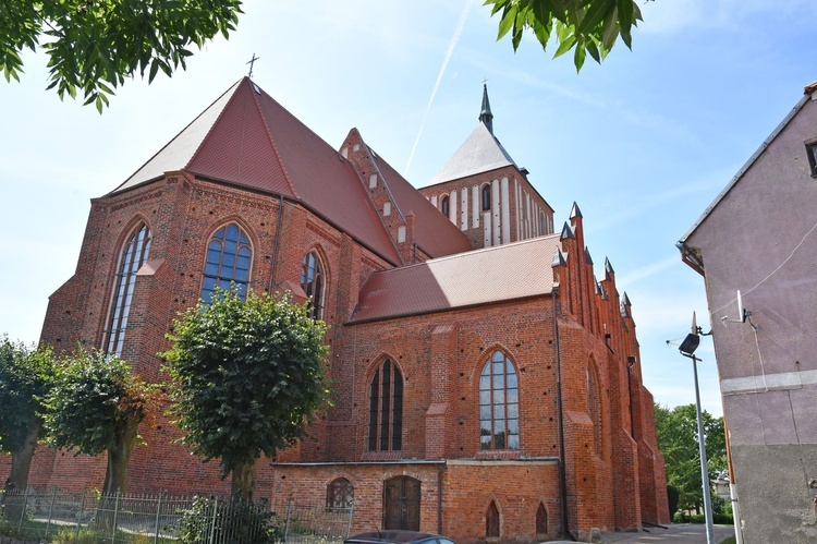 Kościół Mariacki w Sławnie po remoncie