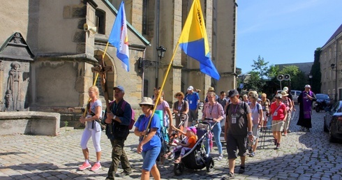 Krzeszów czeka!