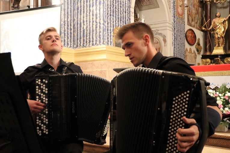 Święta Lipka. Odbył się koncert z cyklu Świętolipskie Wieczory Muzyczne 