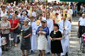 Chorzy, miłosierdzie i rachunek sumienia pielęgniarek