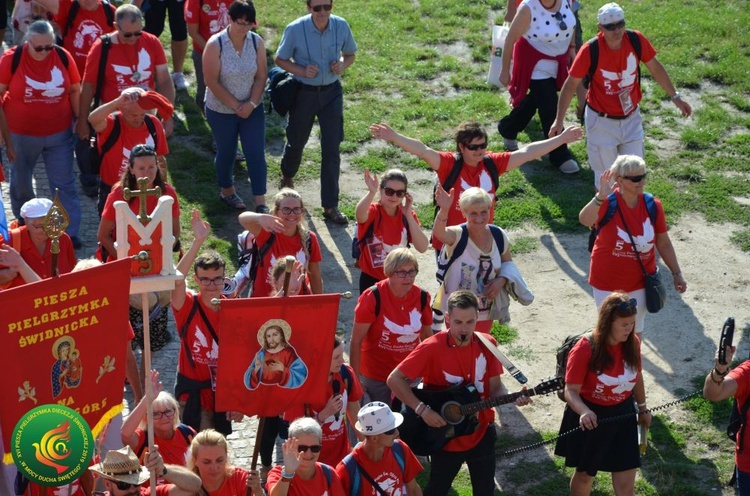 Zakończyła się XVI Piesza Pielgrzymka Diecezji Świdnickiej - cz. 02