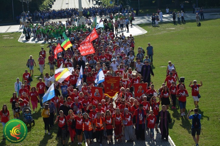 Zakończyła się XVI Piesza Pielgrzymka Diecezji Świdnickiej - cz. 02