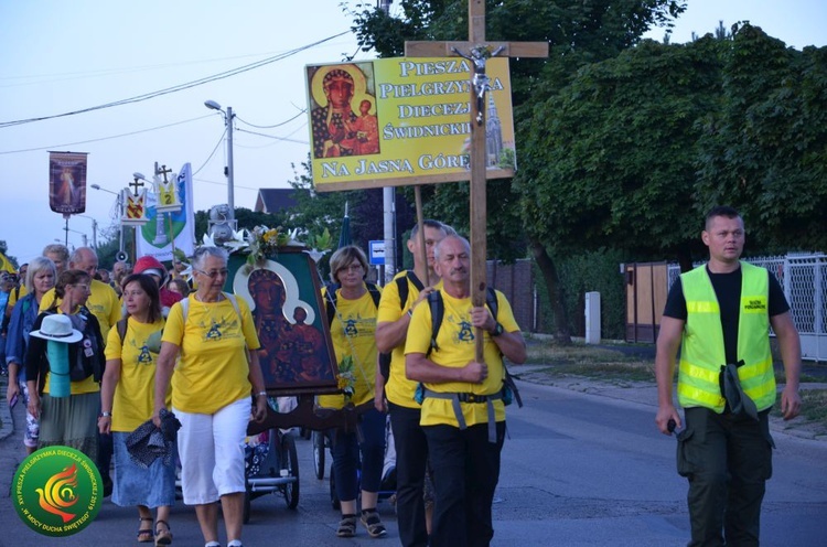 Zakończyła się XVI Piesza Pielgrzymka Diecezji Świdnickiej - cz. 02