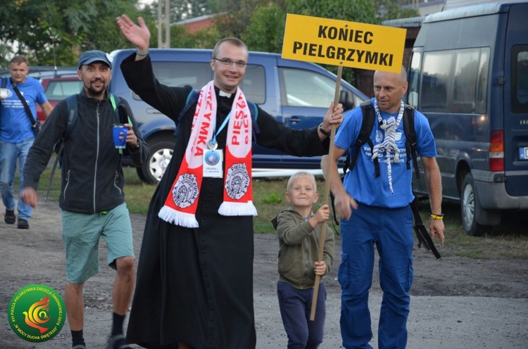 Zakończyła się XVI Piesza Pielgrzymka Diecezji Świdnickiej - cz. 02