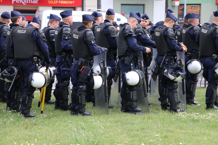 Wokół marszu równości w Płocku