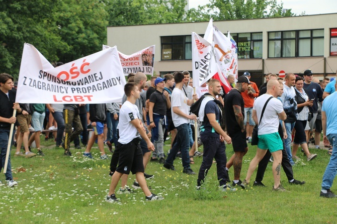 Wokół marszu równości w Płocku