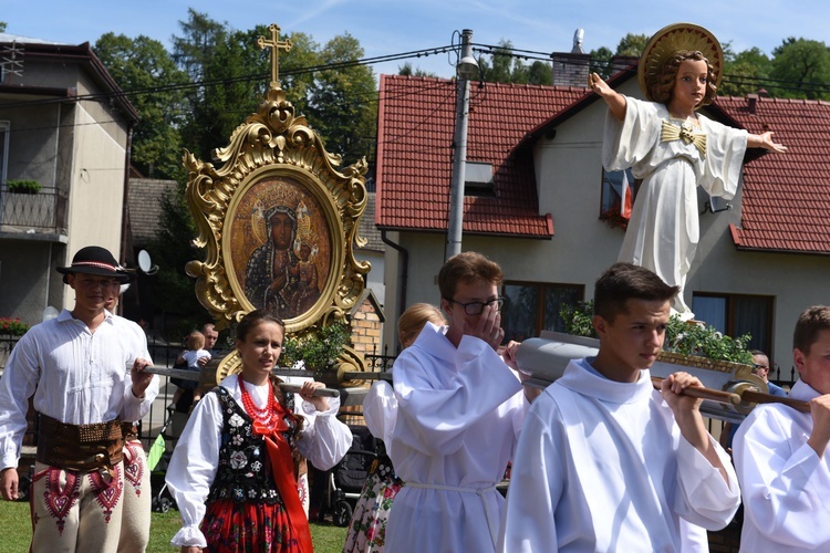 750 lat biegonickiej parafii