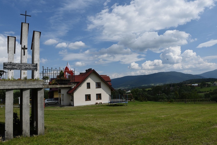 Pamięci zamordowanych przez Niemców w Porąbce