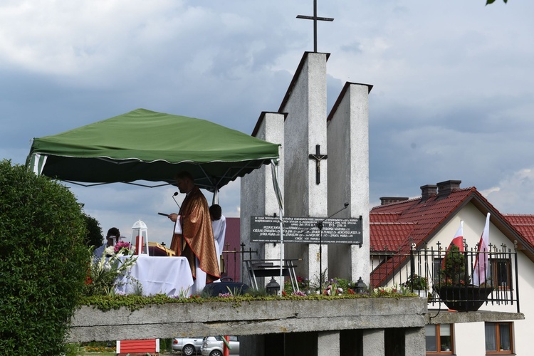 Pamięci zamordowanych przez Niemców w Porąbce