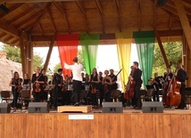 W Lipcach odbył się koncert Wędrownego Festiwalu Filharmonii Łódzkiej "Kolory Polski".