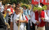 Powitanie 28. Pielgrzymki Diecezji Bielsko-Żywieckiej - grupy hałcnowskie na Jasnej Górze - 2019; cz. 1