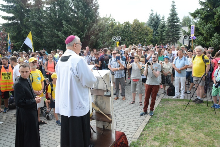 Biskupie błogosławieństwo dla pielgrzymów