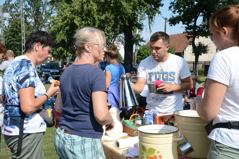 Pielgrzymkowy postój w Suchym Borze