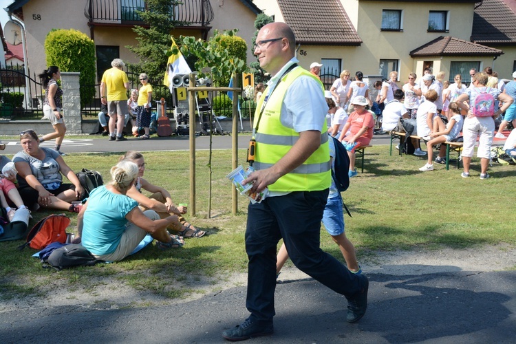 Pielgrzymkowy postój w Suchym Borze