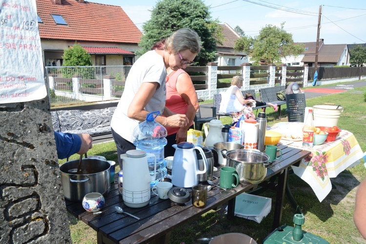 Pielgrzymkowy postój w Suchym Borze