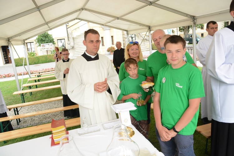 Pielgrzymkowa Eucharystia w Kamieniu Śląskim