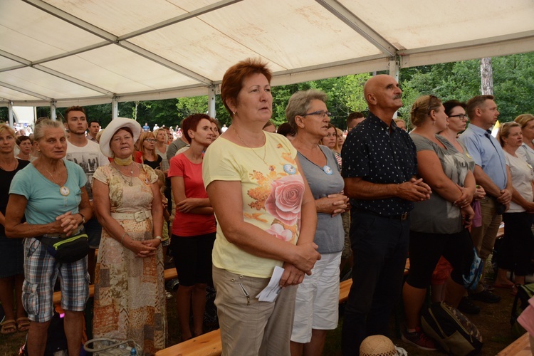 Pielgrzymkowa Eucharystia w Kamieniu Śląskim