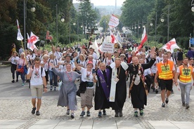 Ten wspólny czas jest bezcenny. Piesza Pielgrzymka na Jasną Górę