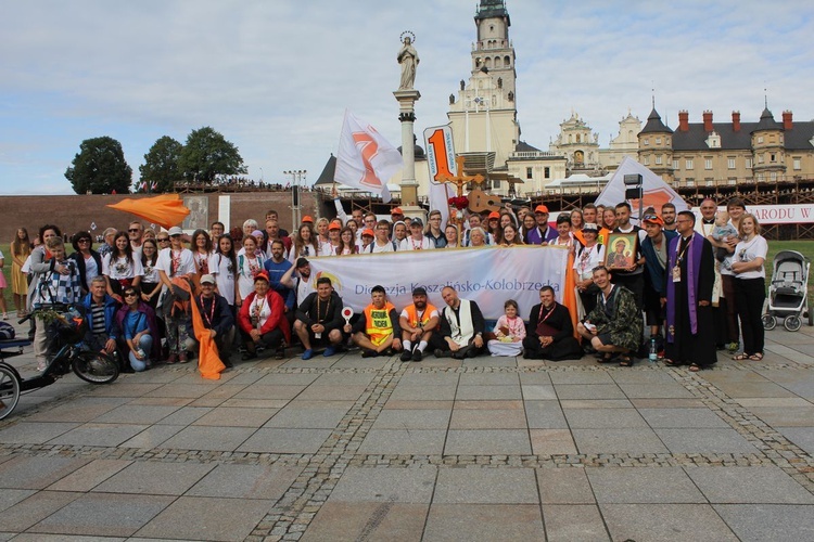 Wejście Pieszej Pielgrzymki na Jasną Górę