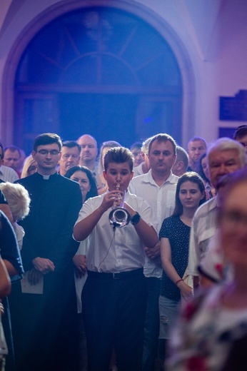 Widowisko nt. I powstania śląskiego w katedrze w Katowicach