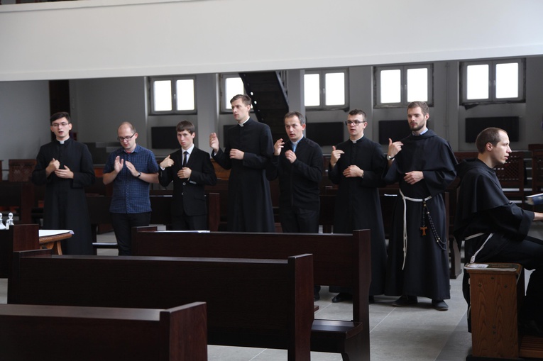 Katowice. Kurs języka migowego dla duszpasterzy