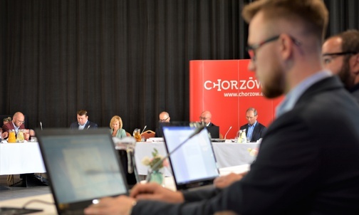 Chorzów: "okrągły stół" w sprawie nowych przepisów podatkowych