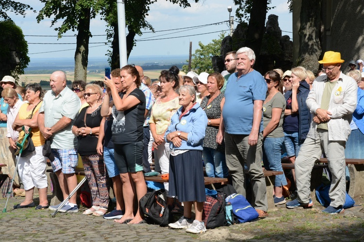 Pielgrzymkowa Eucharystia na Górze św. Anny