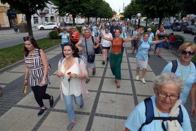 Pielgrzymka radomska - kolumny radomskie