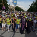 Pielgrzymka radomska - kolumny radomskie