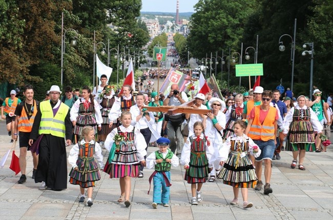 Pielgrzymka radomska - kolumna opoczyńska