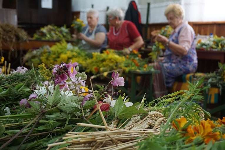 Bukiety na uroczystość Matki Boskiej Zielnej