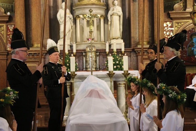 Piekary Śl. Misterium zaśnięcia Maryi