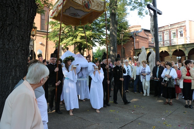 Piekary Śl. Misterium zaśnięcia Maryi