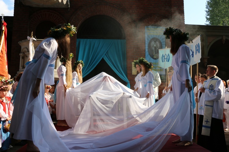 Piekary Śl. Misterium zaśnięcia Maryi