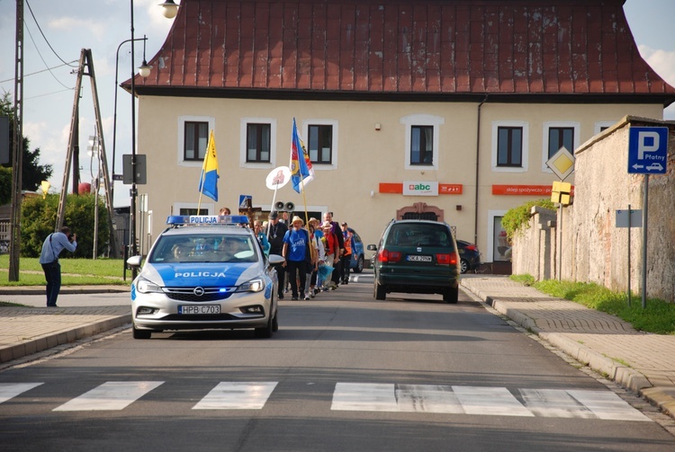 Szli i doszli przed Jej oblicze