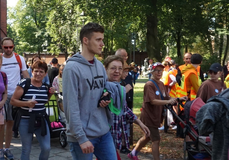 Gliwicka Piesza Pielgrzymka na Jasną Górę - rozpoczęcie w katedrze