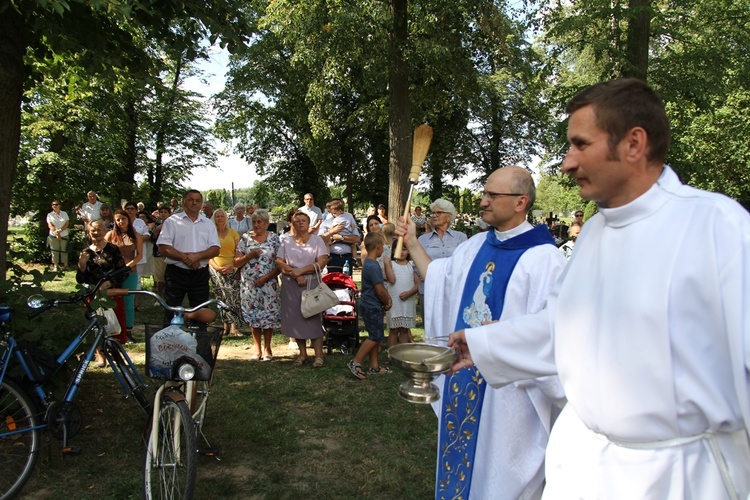 15 sierpnia w Ligocie Książęcej z pielgrzymami z Namysłowa i okolic