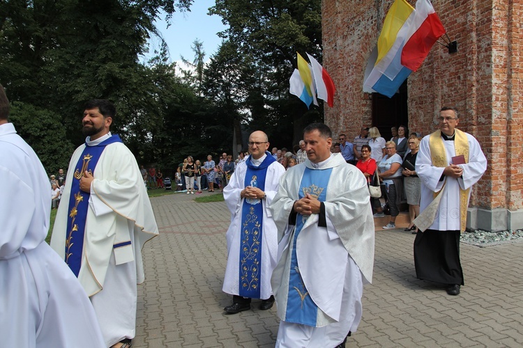 15 sierpnia w Ligocie Książęcej z pielgrzymami z Namysłowa i okolic