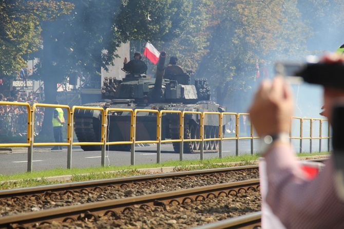 Defilada "Wierni Polsce" w Katowicach