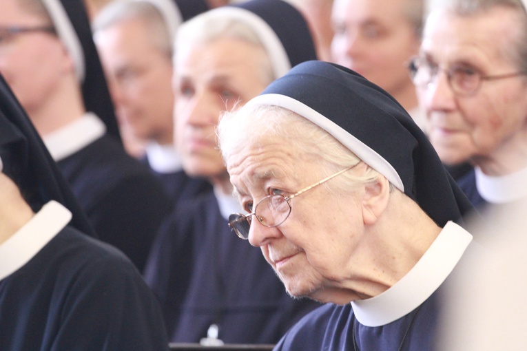 Śluby wieczyste 4 służebniczek w Dębicy