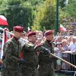 Katowice. Defilada "Wierni Polsce"