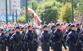 Katowice. Defilada "Wierni Polsce"