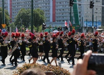 Katowice. Defilada "Wierni Polsce"