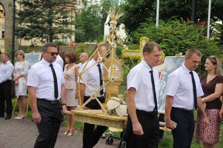 Sto lat obecności Sióstr Franciszanek Rodziny Maryi w Nowym Wiśniczu