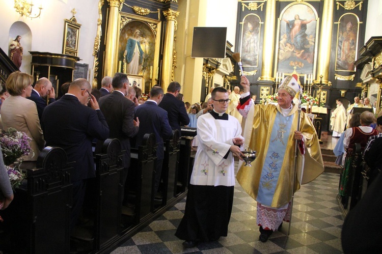 Sto lat obecności Sióstr Franciszanek Rodziny Maryi w Nowym Wiśniczu