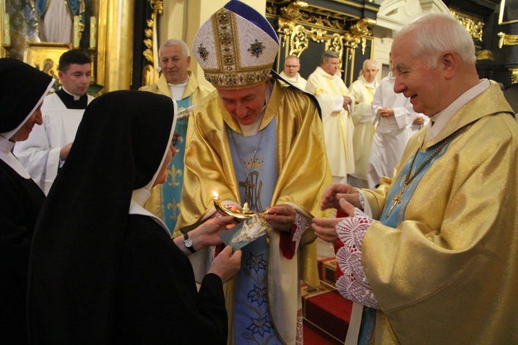 Sto lat obecności Sióstr Franciszanek Rodziny Maryi w Nowym Wiśniczu