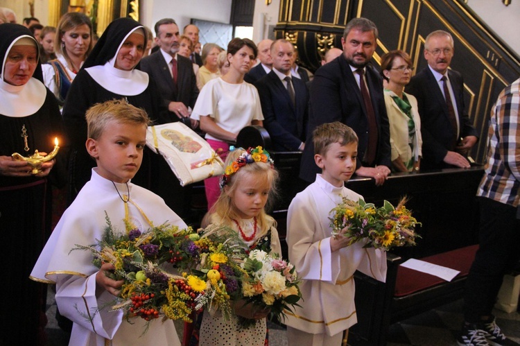 Sto lat obecności Sióstr Franciszanek Rodziny Maryi w Nowym Wiśniczu