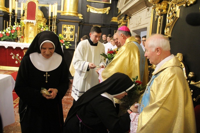 Sto lat obecności Sióstr Franciszanek Rodziny Maryi w Nowym Wiśniczu