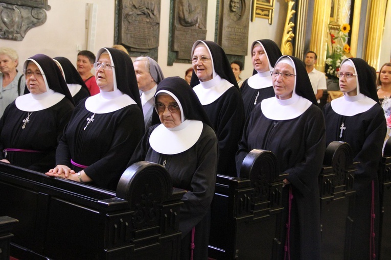 Sto lat obecności Sióstr Franciszanek Rodziny Maryi w Nowym Wiśniczu